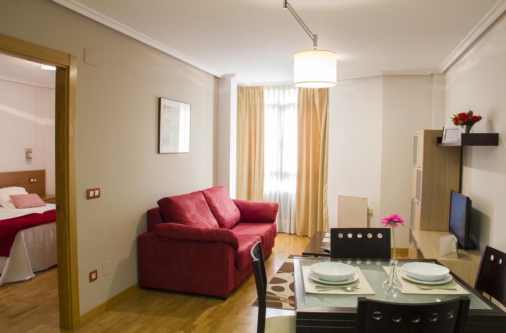 Apartamentos Cean Bermudez خيخون المظهر الخارجي الصورة