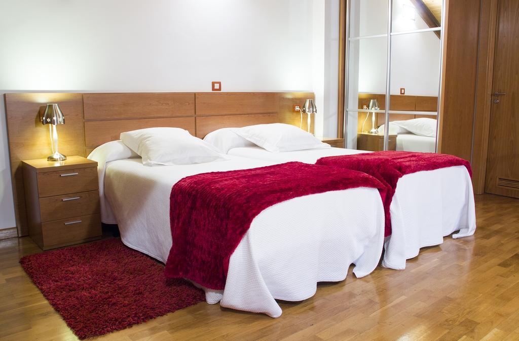 Apartamentos Cean Bermudez خيخون المظهر الخارجي الصورة